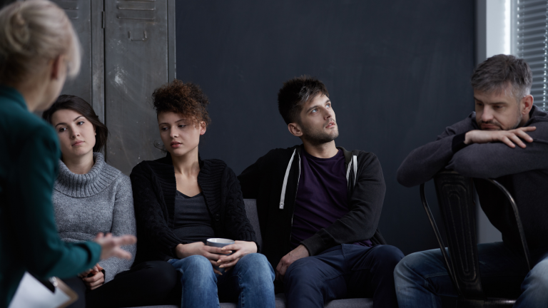 Jak wybrać dobry ośrodek leczenia uzależnień